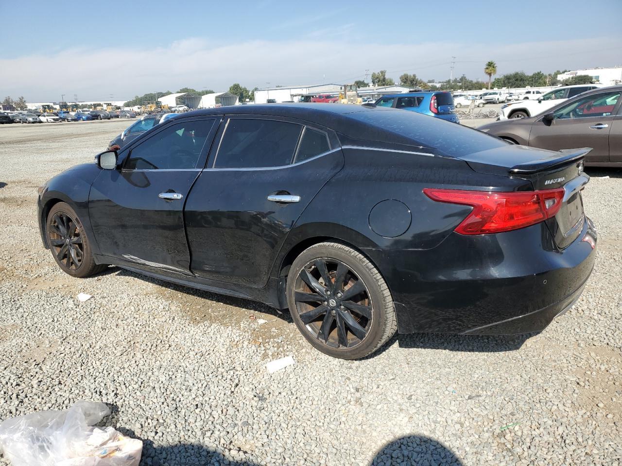 2017 Nissan Maxima 3.5S - Фото 2