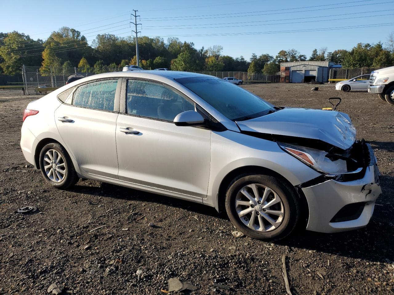2018 Hyundai Accent Se - Фото 4