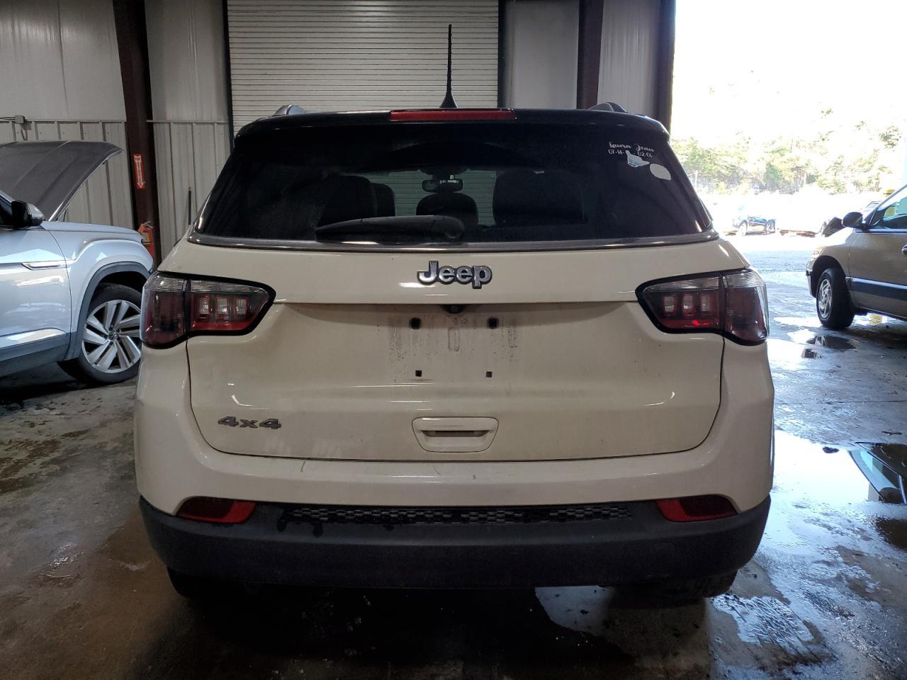 2017 Jeep Compass Limited - Image 6