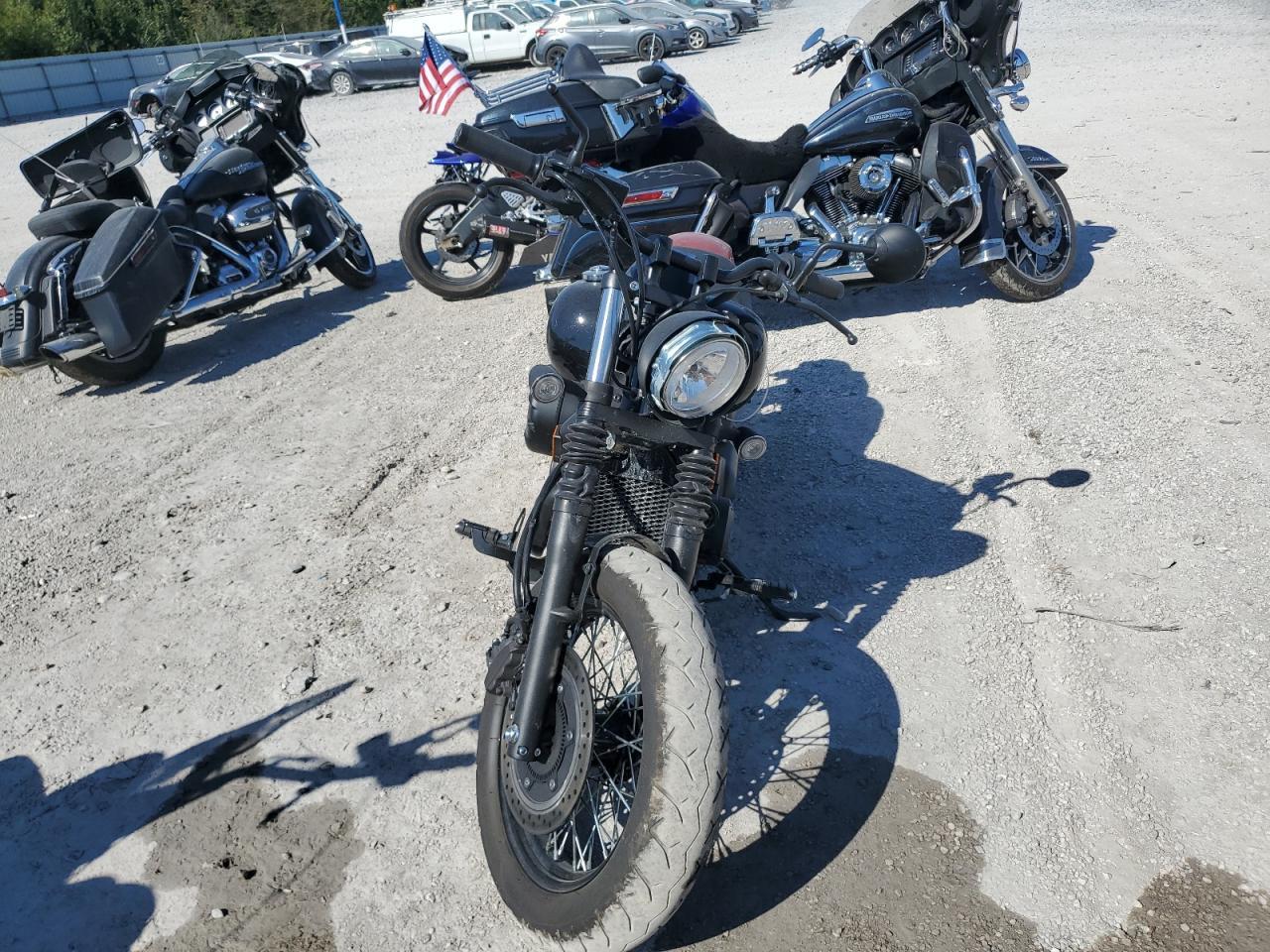 2024 Honda Vt750 C2B - Фото 2