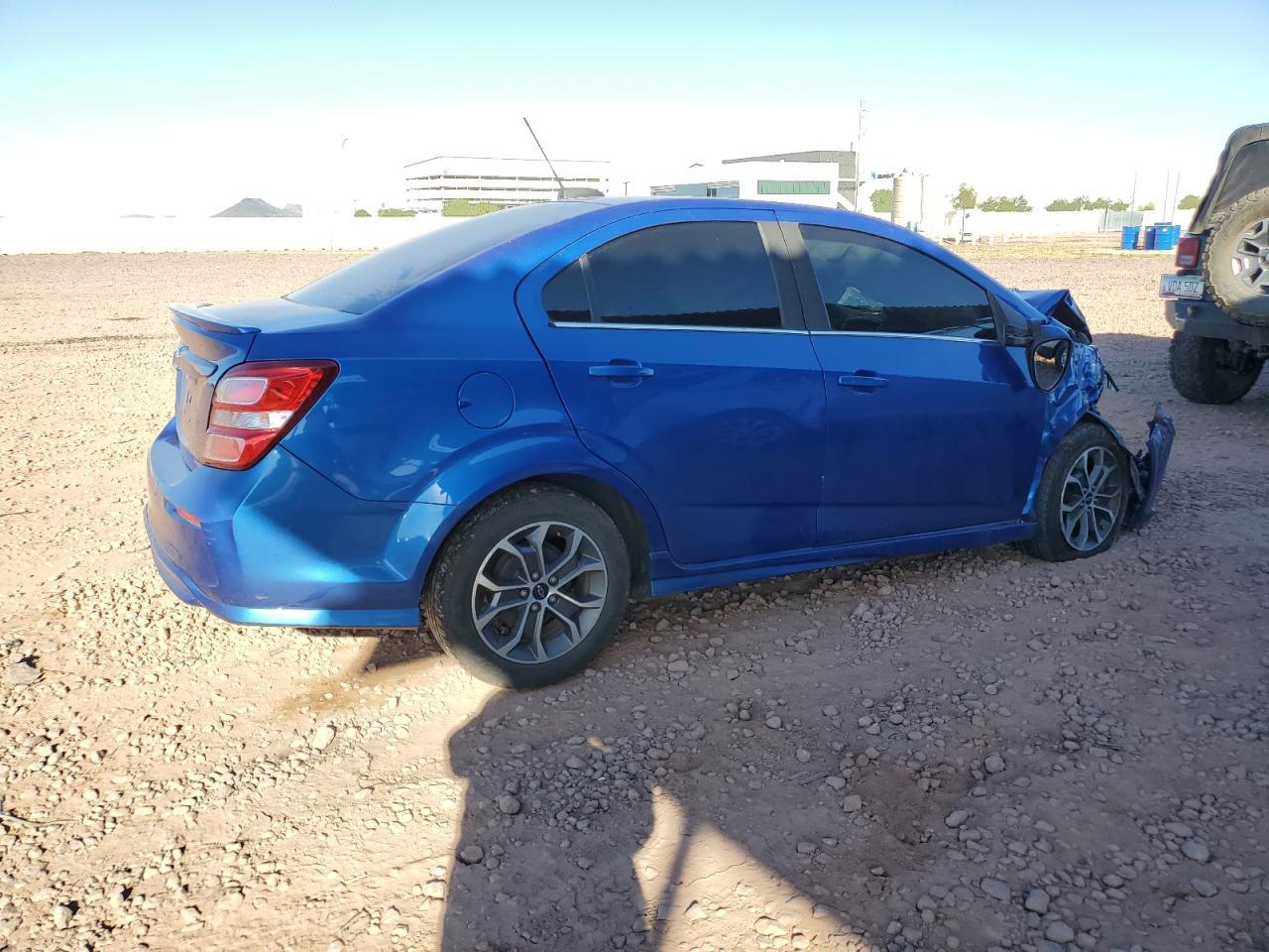 2019 Chevrolet Sonic Lt - Image 3
