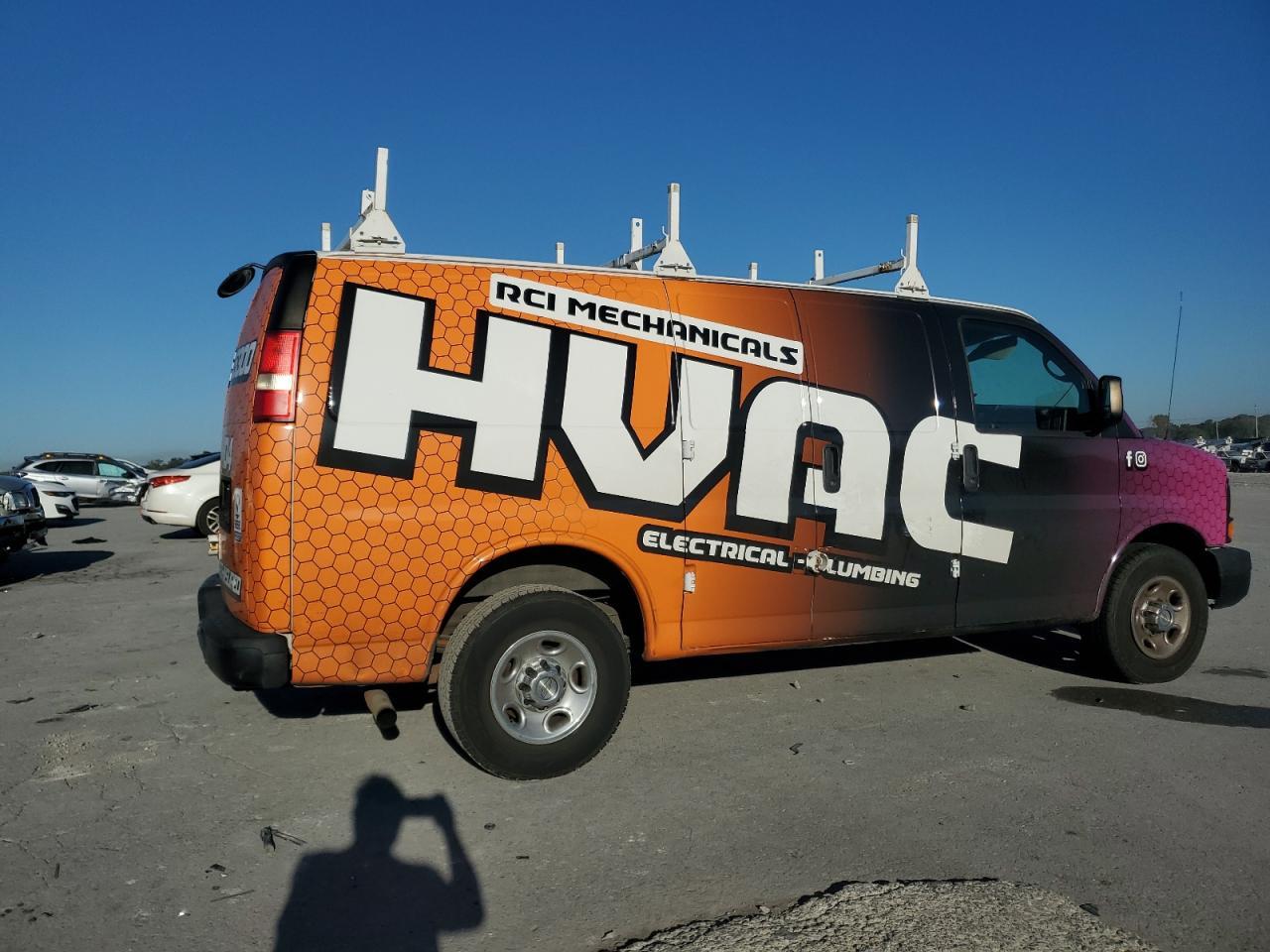 2012 Chevrolet Express G3500 - Фото 3