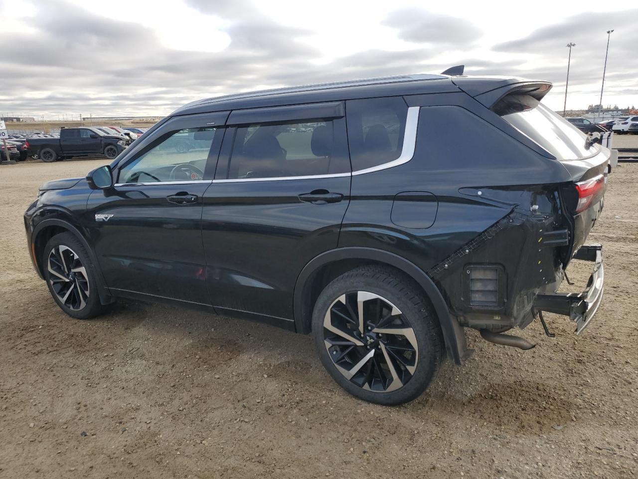 2024 Mitsubishi Outlander Sel - Фото 2