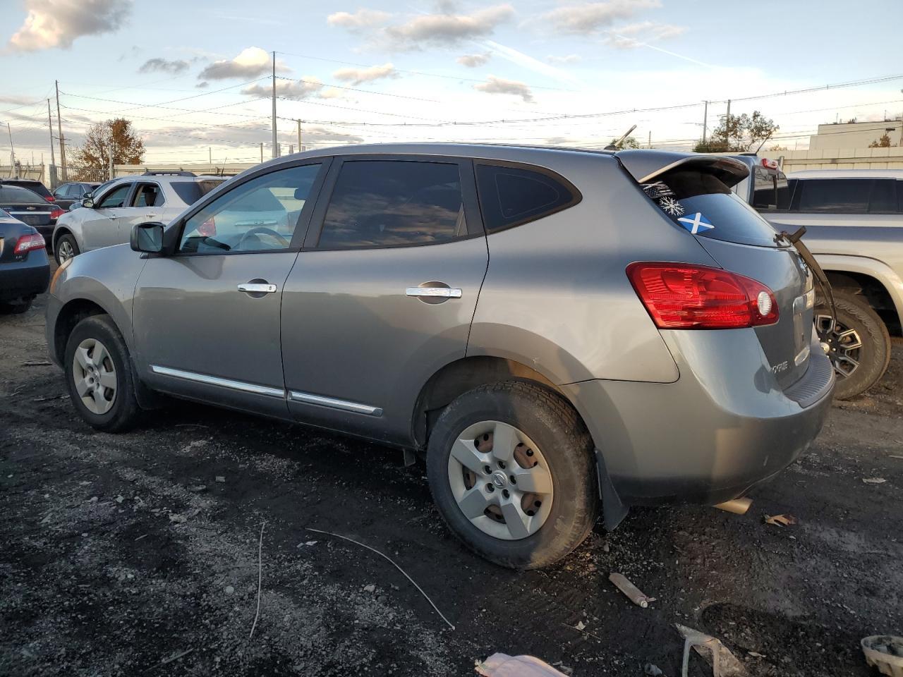 2013 Nissan Rogue S - Фото 2