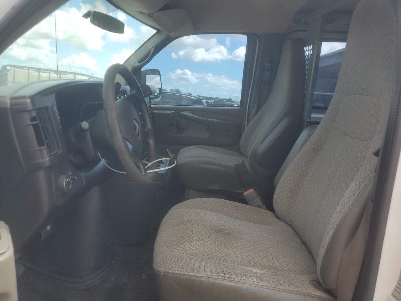 2014 GMC Savana G2500 - Фото 7