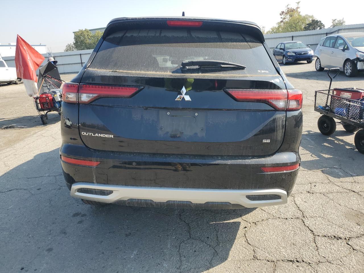 2022 Mitsubishi Outlander Se - Image 6