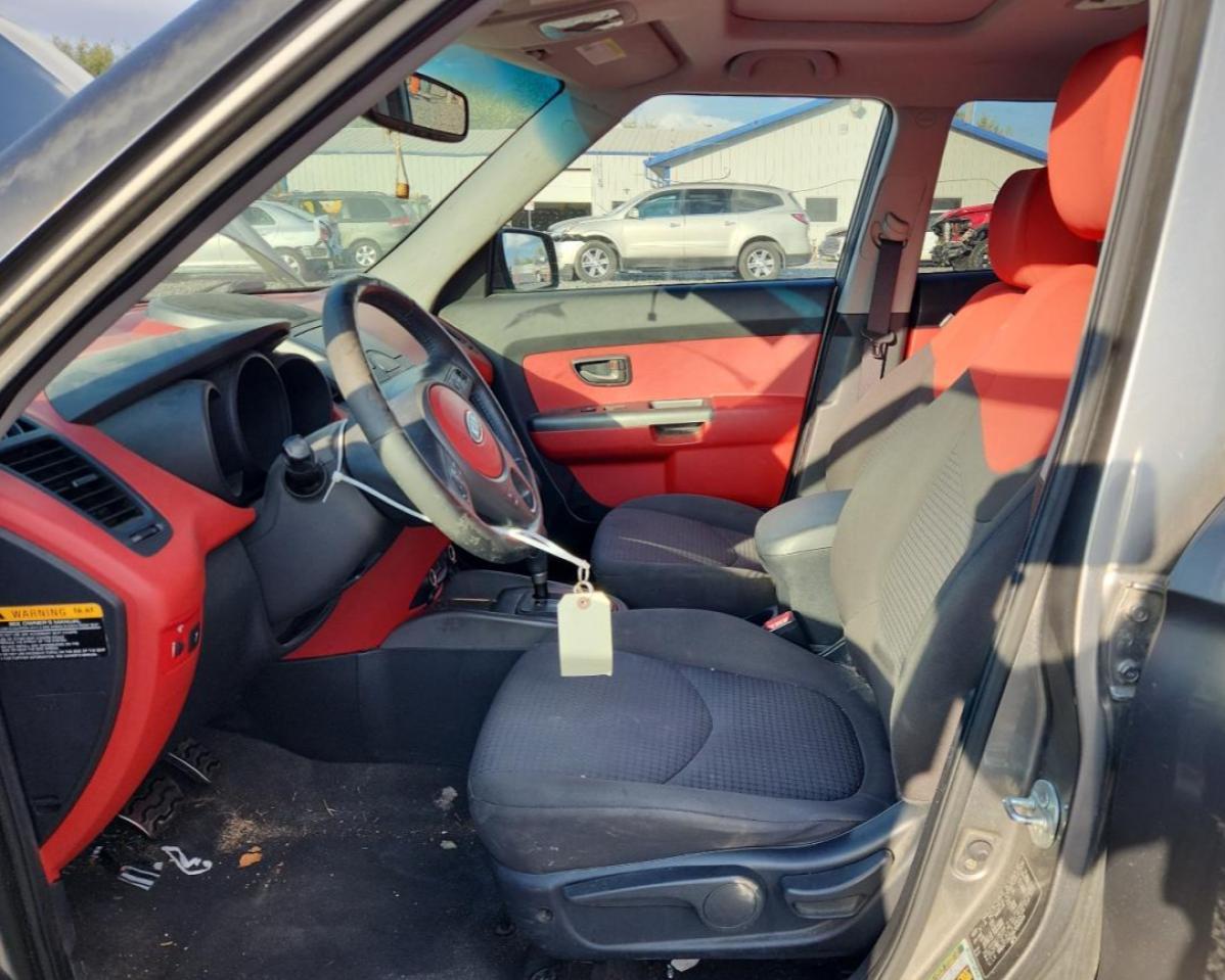 2010 Kia Soul + - Фото 7