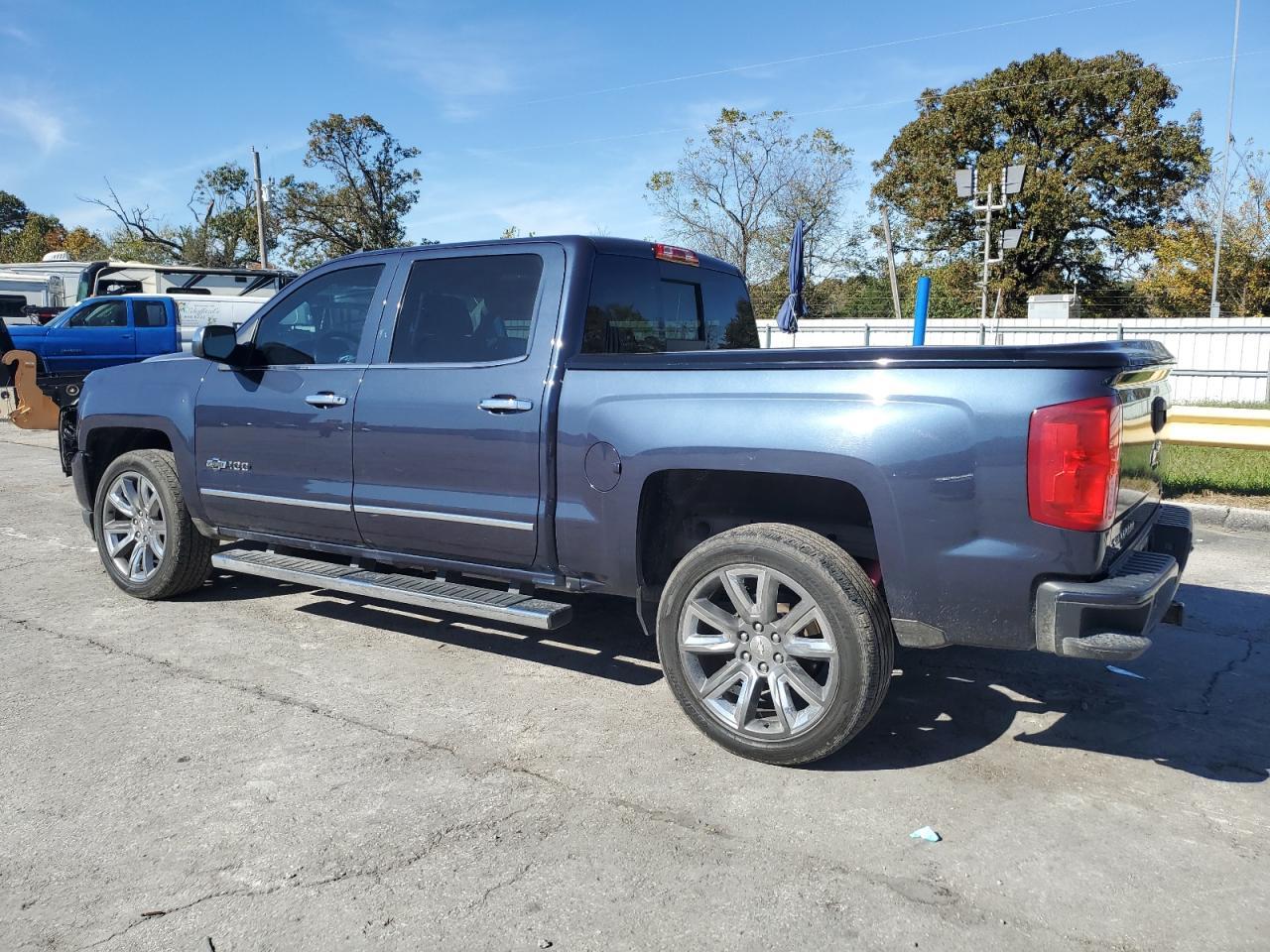 2018 Chevrolet Silverado K1500 Ltz - Image 2