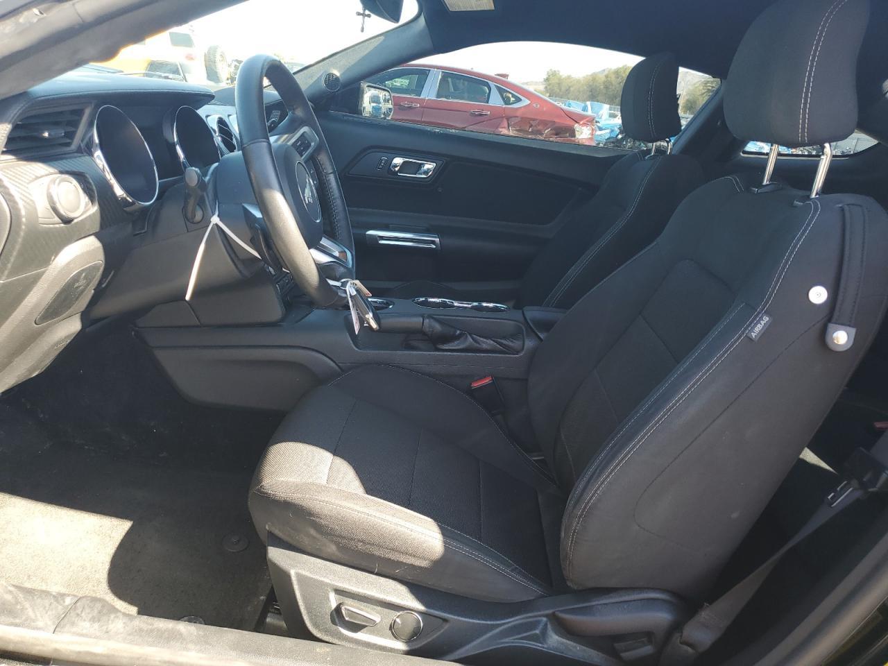 2015 Ford Mustang - Image 7