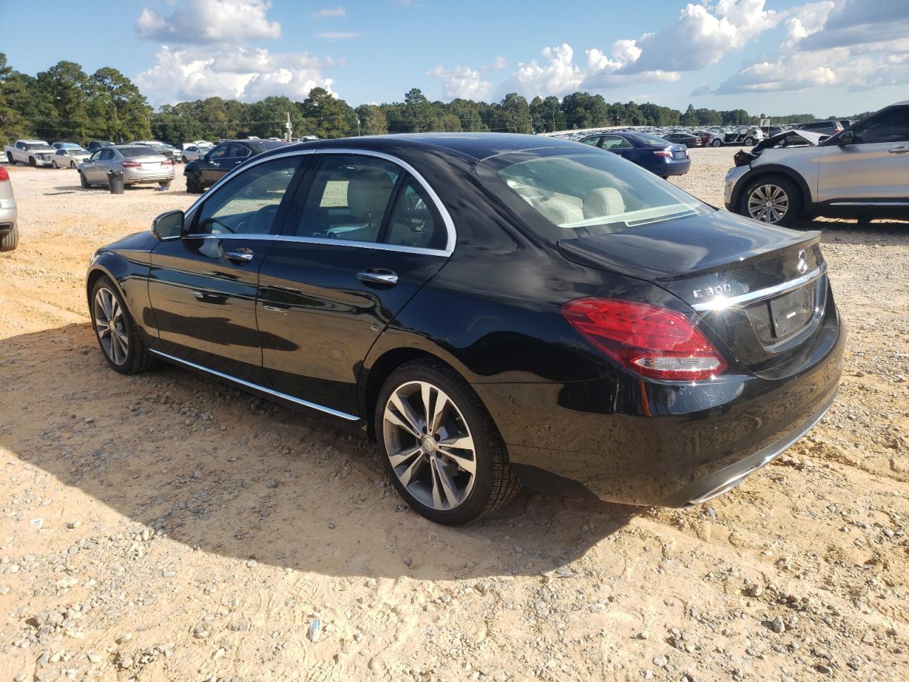 2016 Mercedes-Benz C 300 - Фото 2