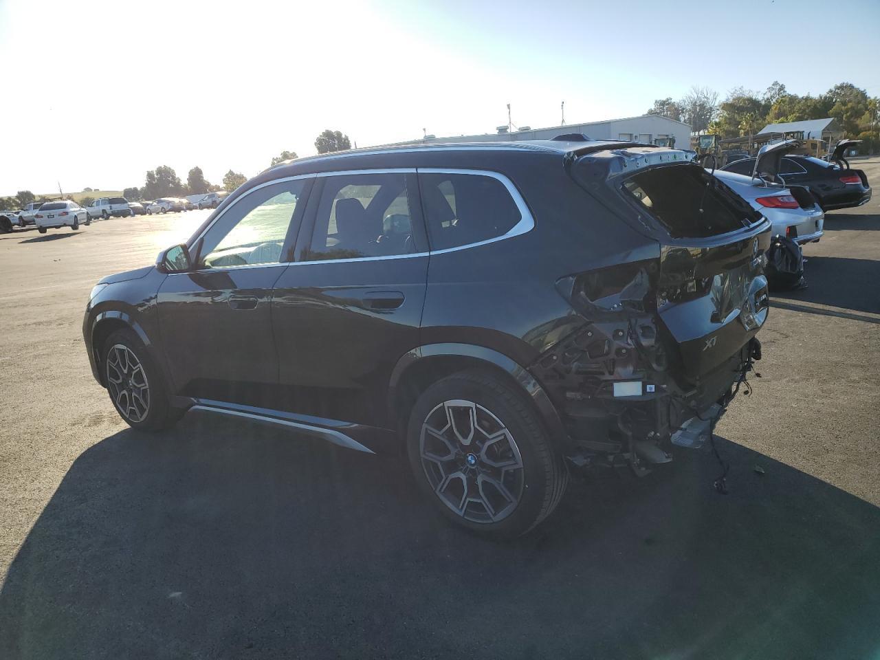 2023 BMW X1 xDrive28I - Image 2