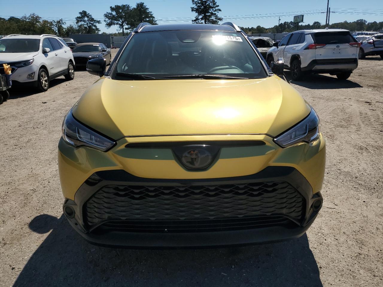 2024 Toyota Corolla Cross Se - Image 5