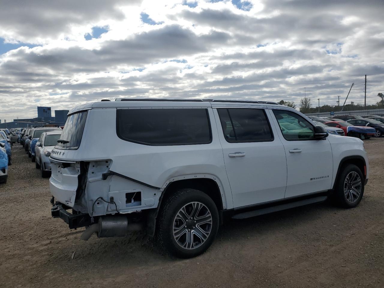 2024 Jeep Wagoneer L Series Ii - Фото 3