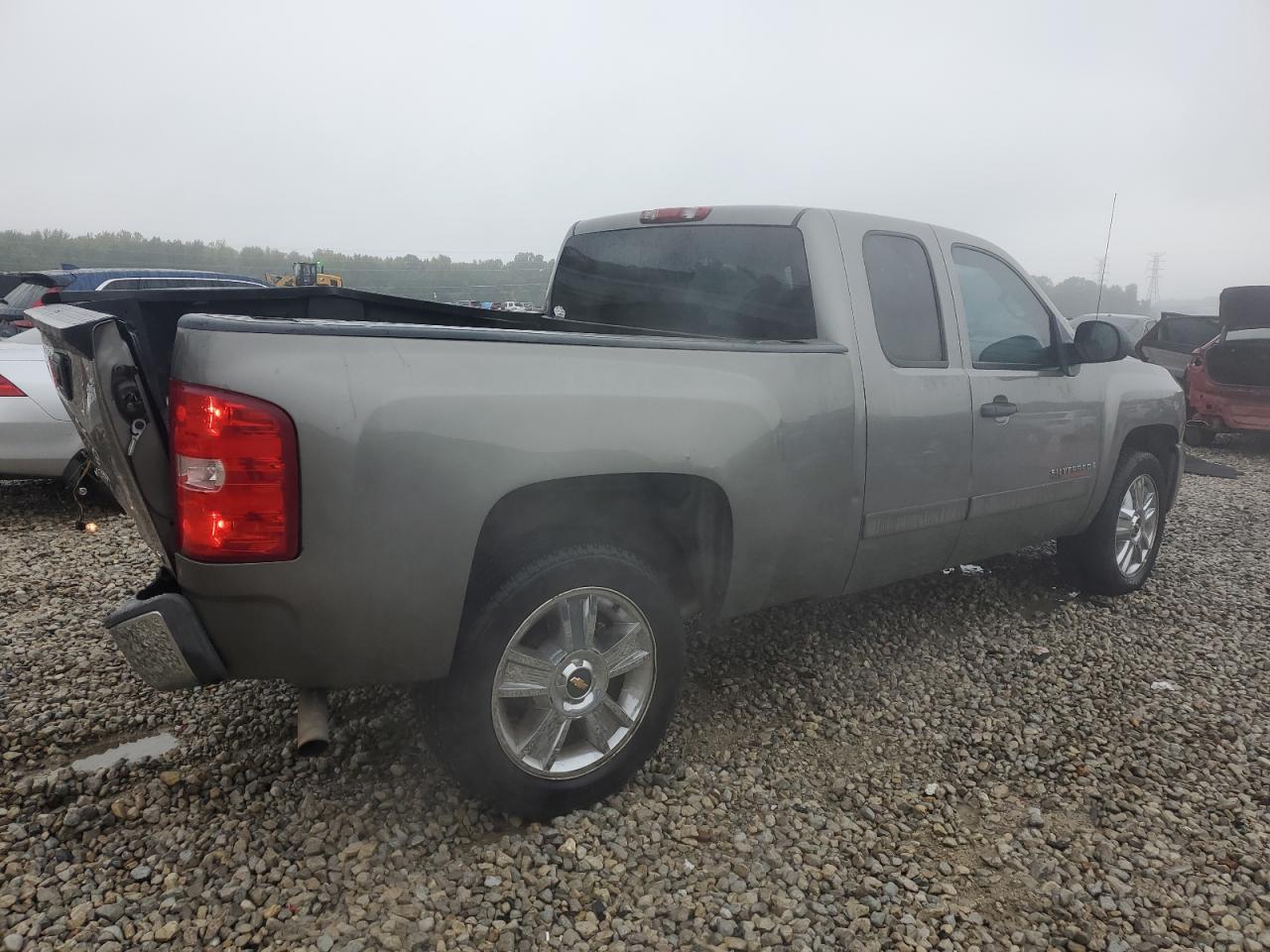 2007 Chevrolet Silverado C1500 - Фото 3