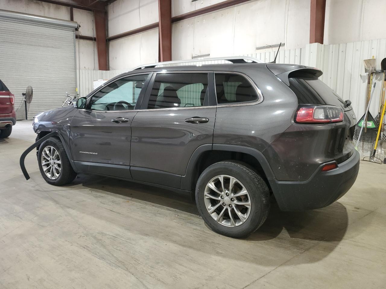 2020 Jeep Cherokee Latitude Plus - Фото 2