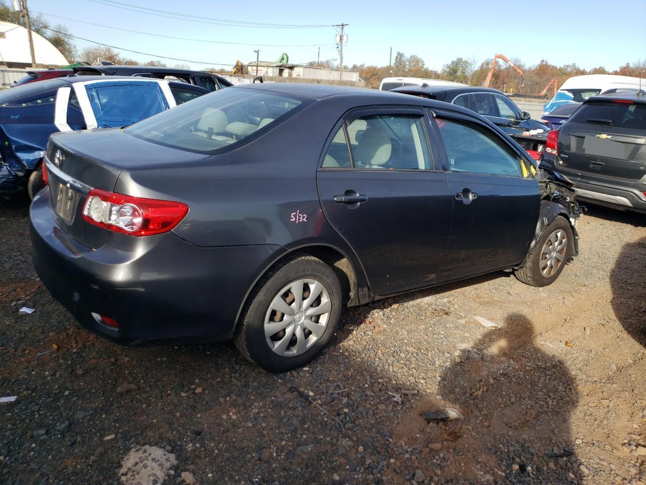 2012 Toyota Corolla L - Image 3
