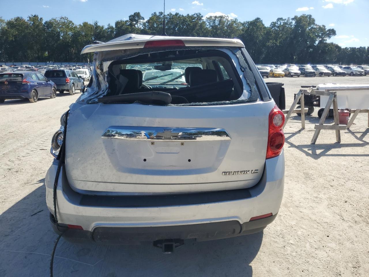 2010 Chevrolet Equinox Ls - Image 6