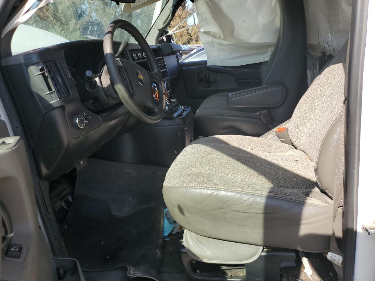 2010 Chevrolet Express G1500 Lt - Фото 7