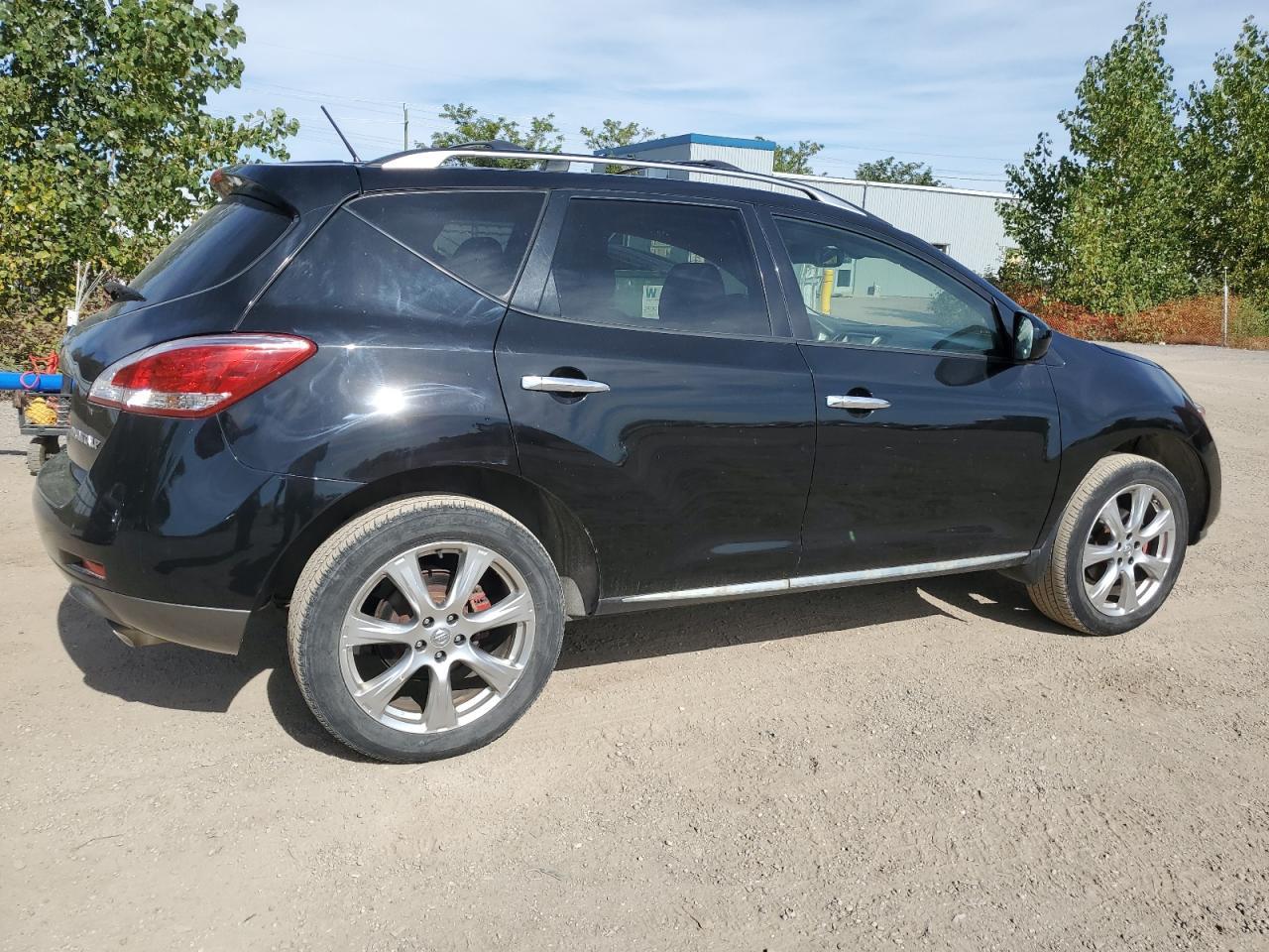 2014 Nissan Murano S - Image 3