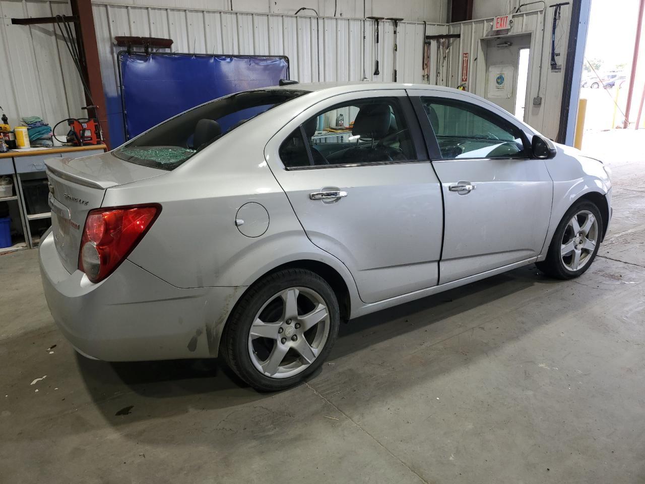 2014 Chevrolet Sonic Ltz - Фото 3