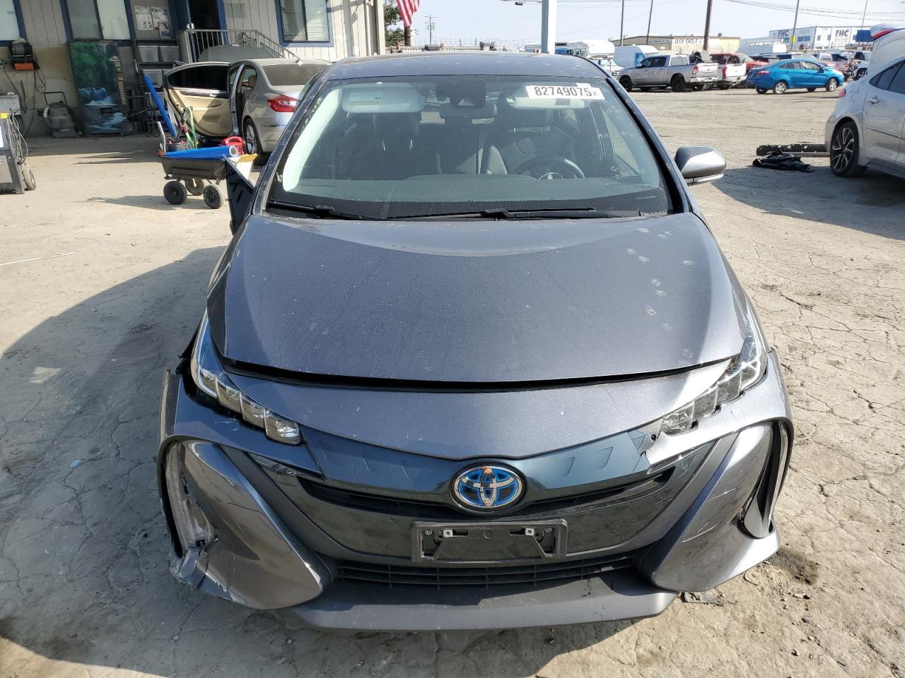 2022 Toyota Prius Prime Le - Фото 5