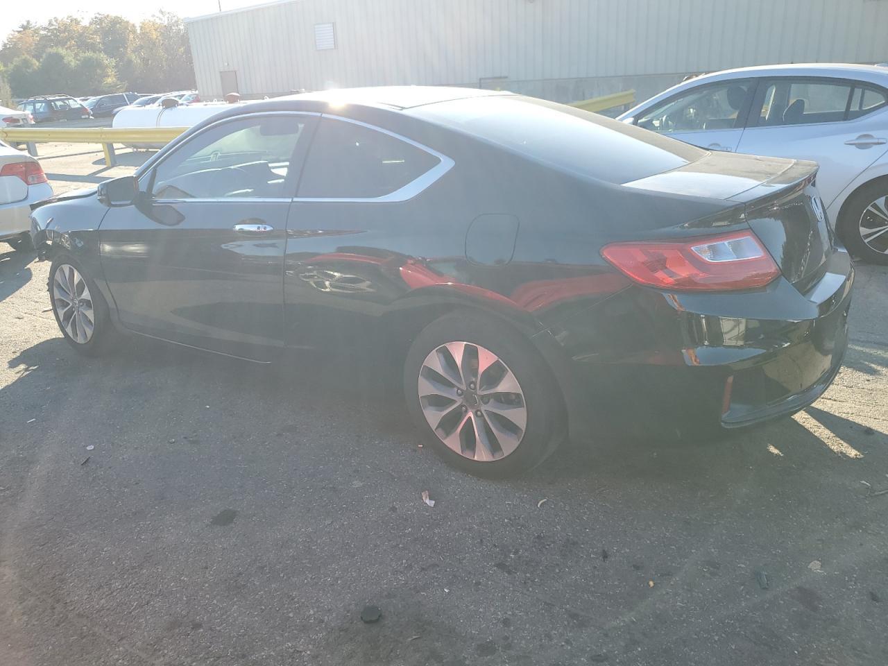 2015 Honda Accord Ex - Image 2