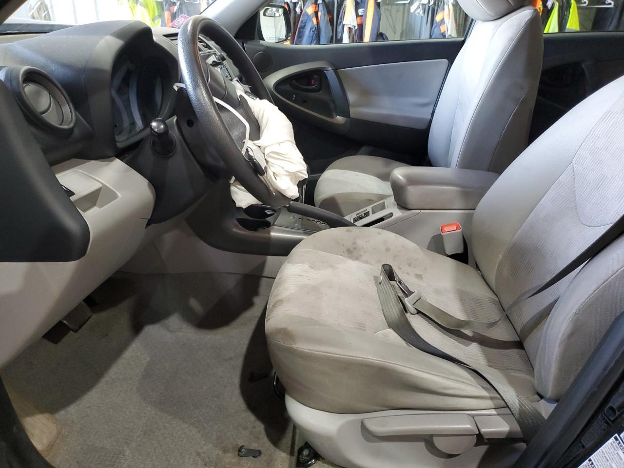 2011 Toyota Rav4 - Image 7