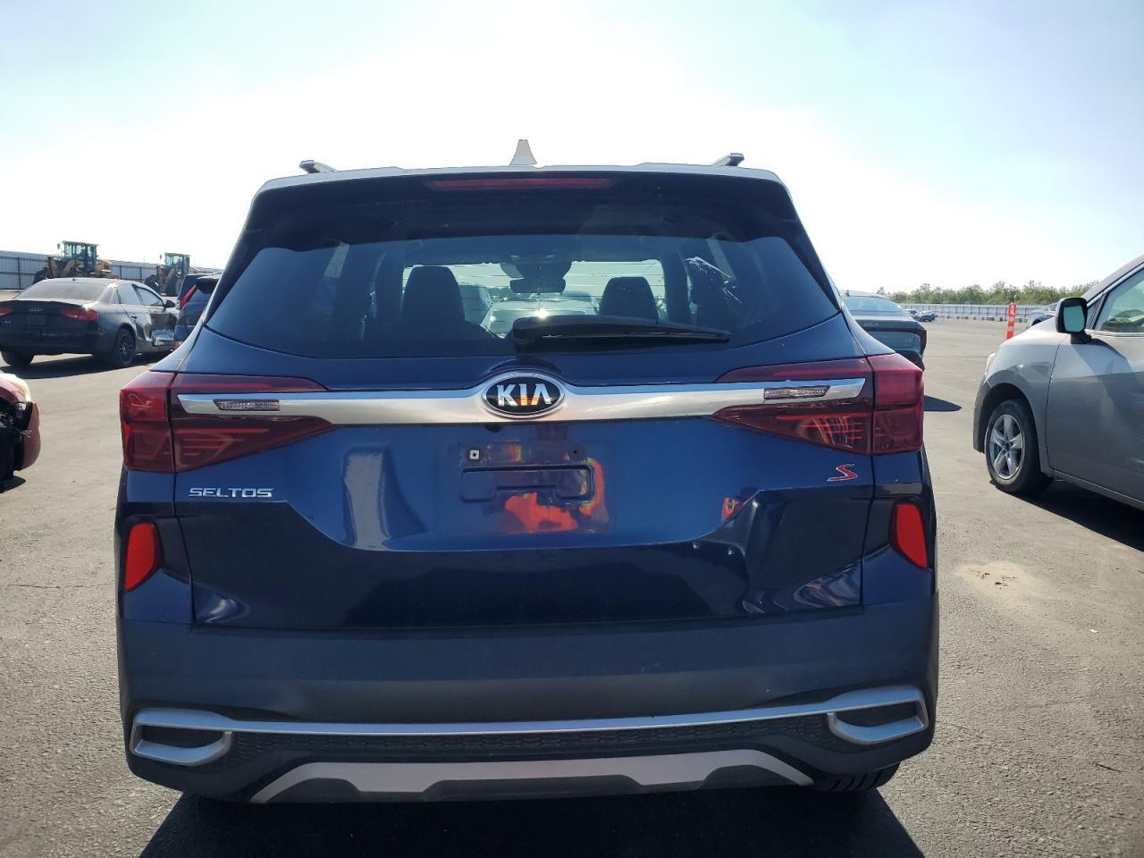 2021 Kia Seltos S - Фото 6