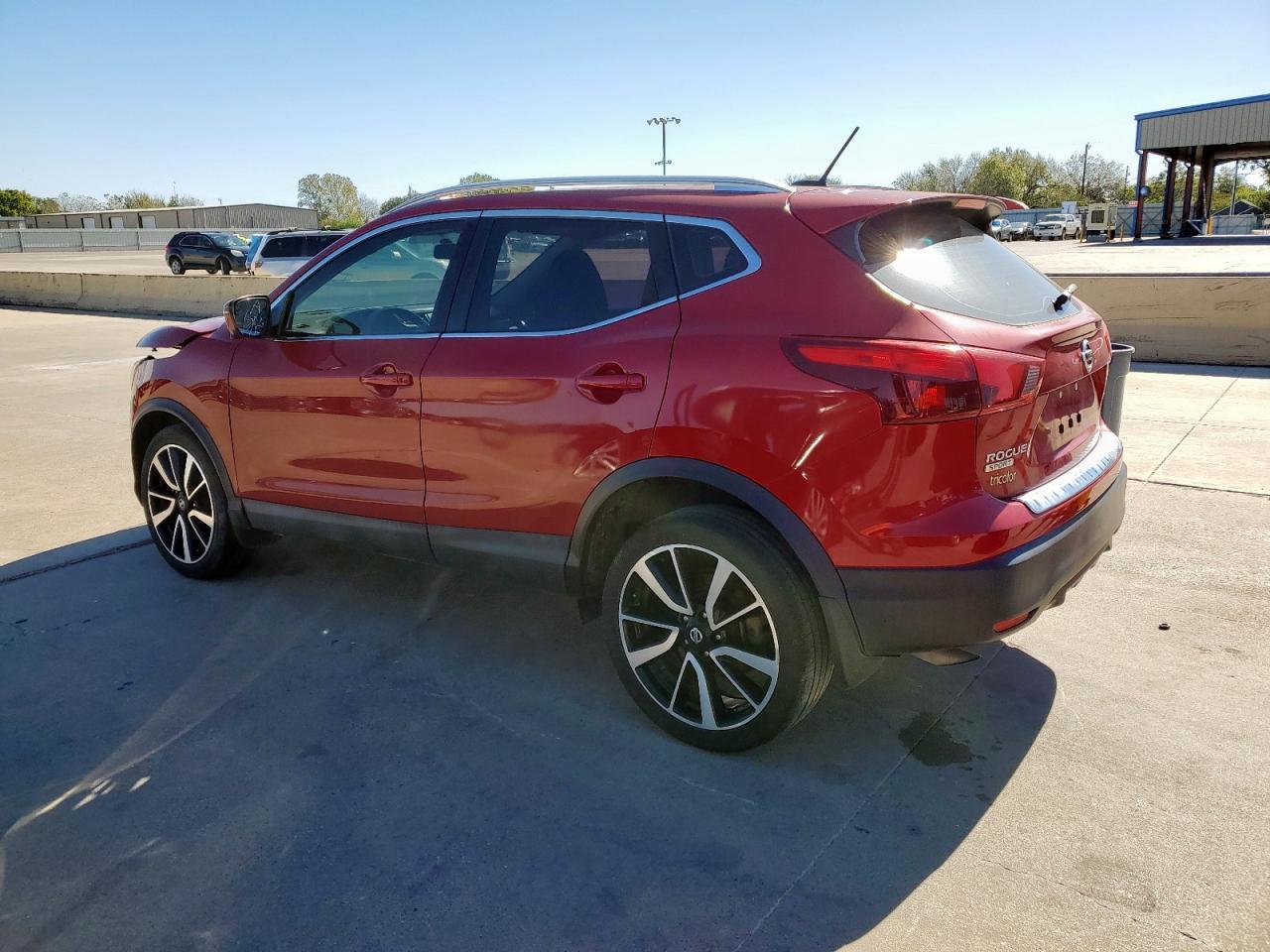 2018 Nissan Rogue Sport S - Фото 2