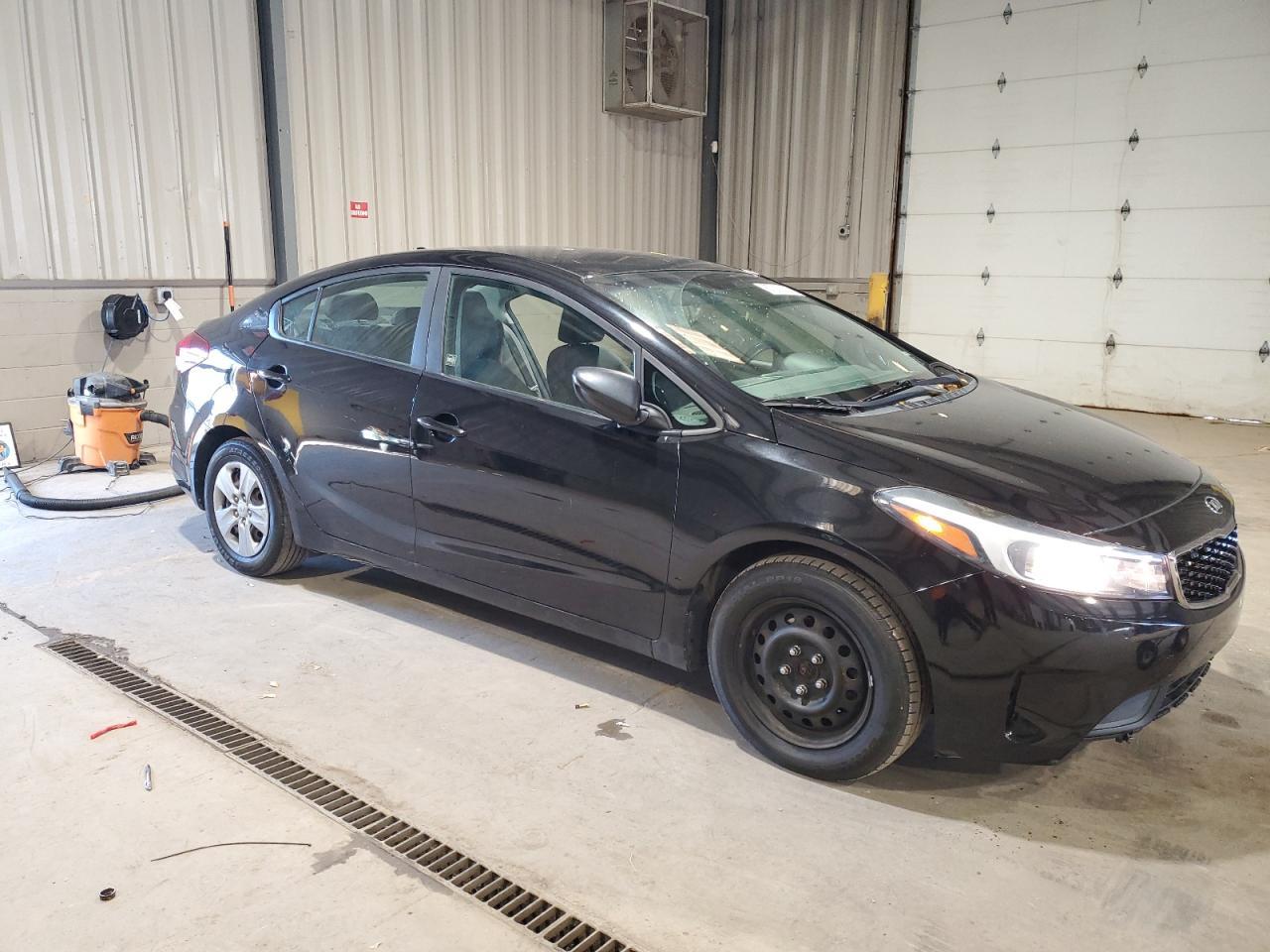 2017 Kia Forte Lx - Фото 4