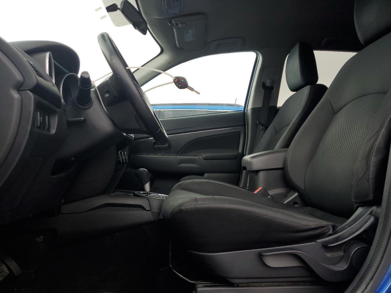 2015 Mitsubishi Outlander Sport Es - Image 7