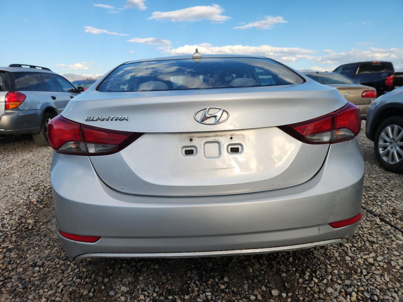 2016 Hyundai Elantra Se - Фото 6
