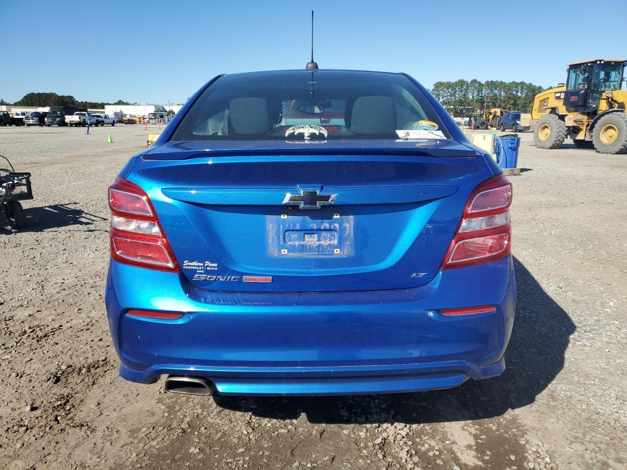 2018 Chevrolet Sonic Lt - Фото 6