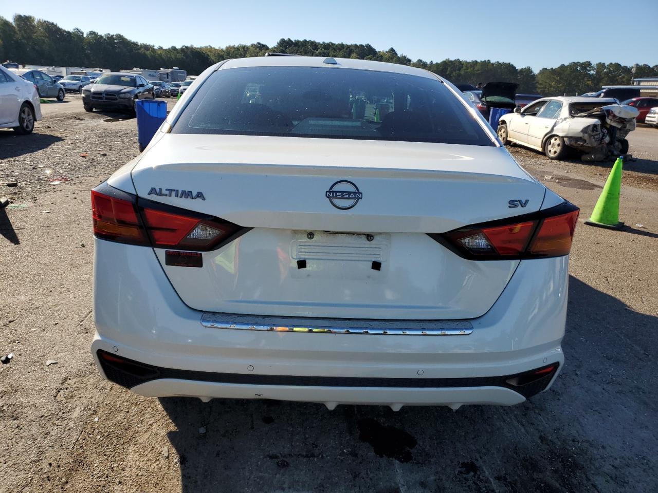 2023 Nissan Altima Sv - Image 6