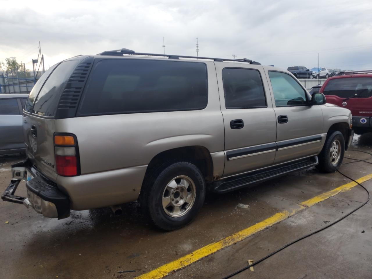 2003 Chev Suburban Ls 1500 - Image 3