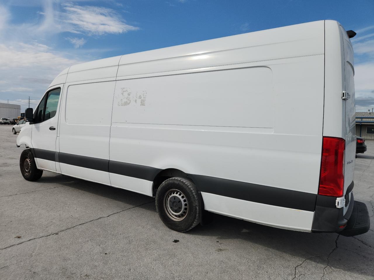2022 Mercedes-Benz Sprinter 2500 - Image 2