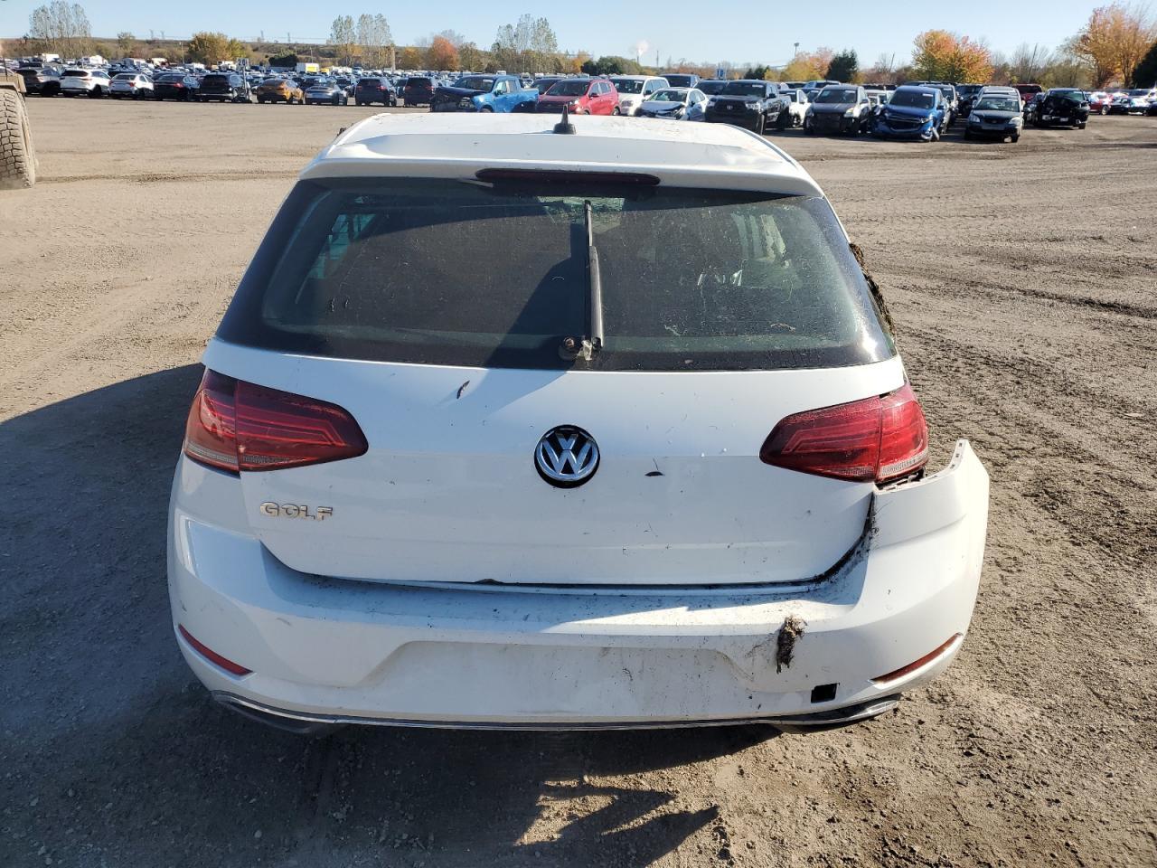 2019 Volkswagen Golf S - Image 6