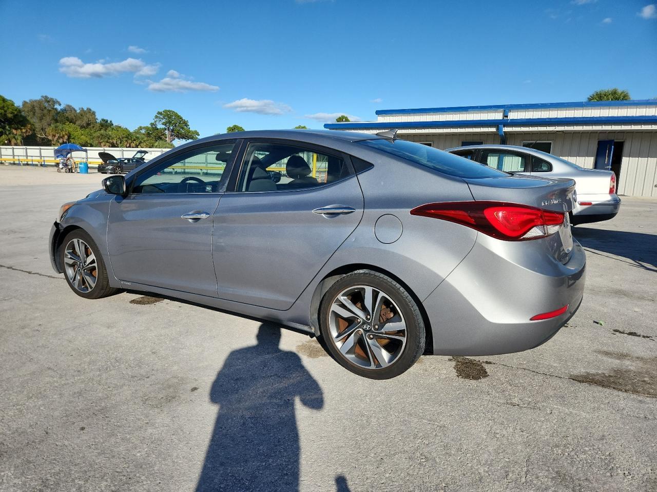 2015 Hyundai Elantra Limited - Фото 2