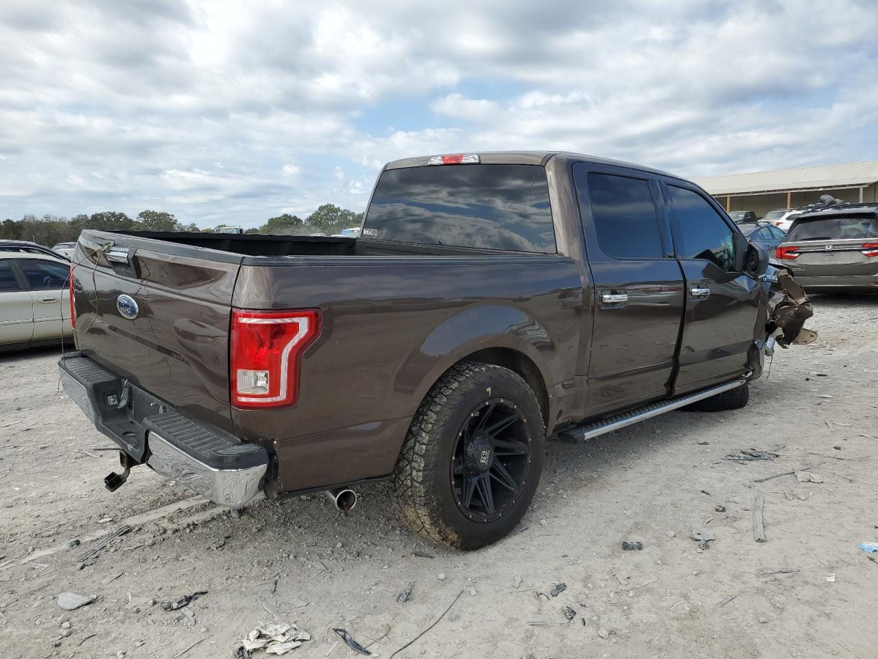 2015 Ford F150 Supercrew - Фото 3