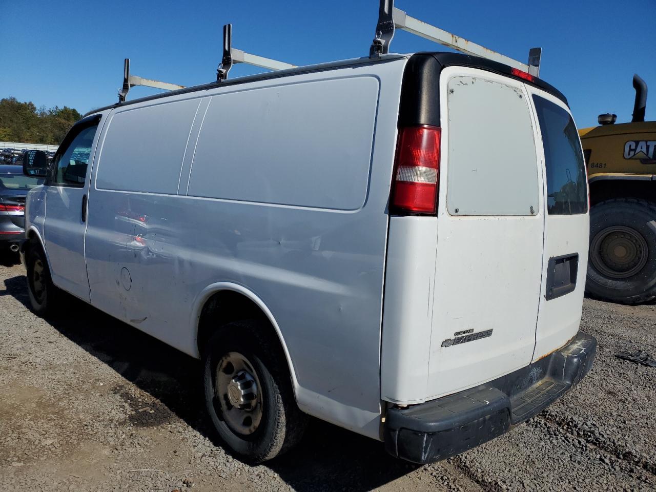 2013 Chevrolet Express G2500 - Фото 2