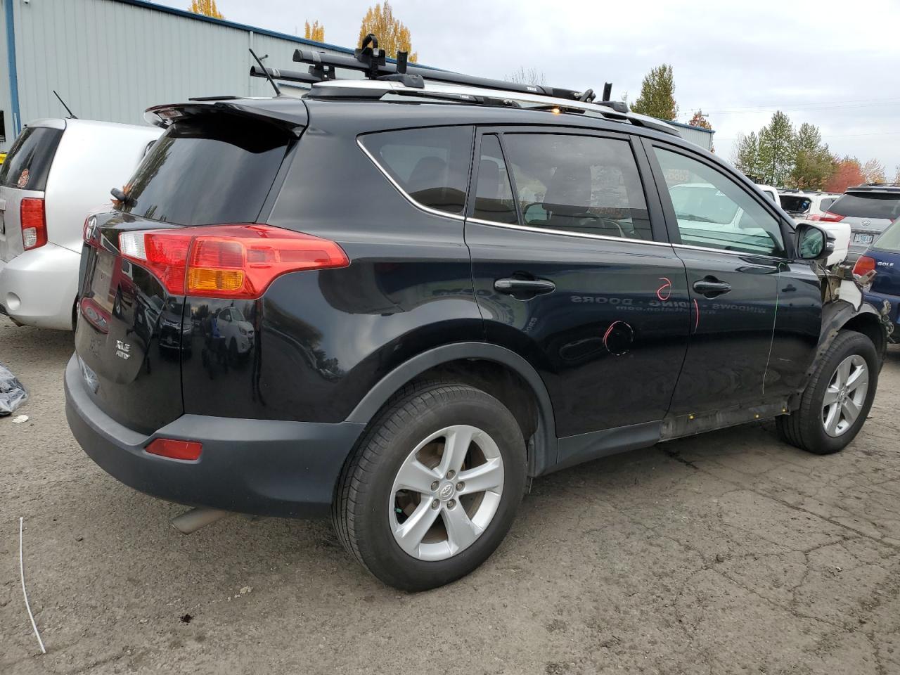 2013 Toyota Rav4 Xle - Фото 3