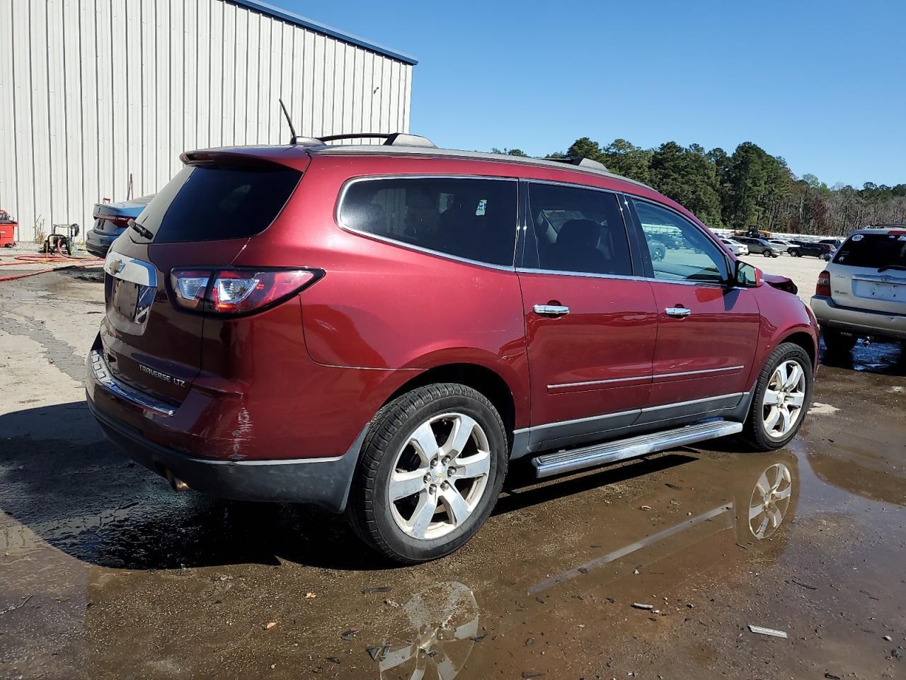 2016 Chevrolet Traverse Ltz - Image 3