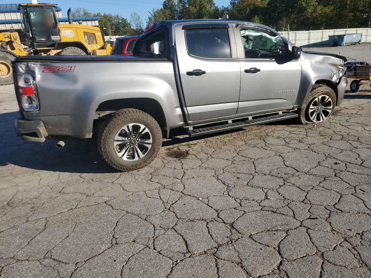 2022 Chevrolet Colorado Z71 - Image 3