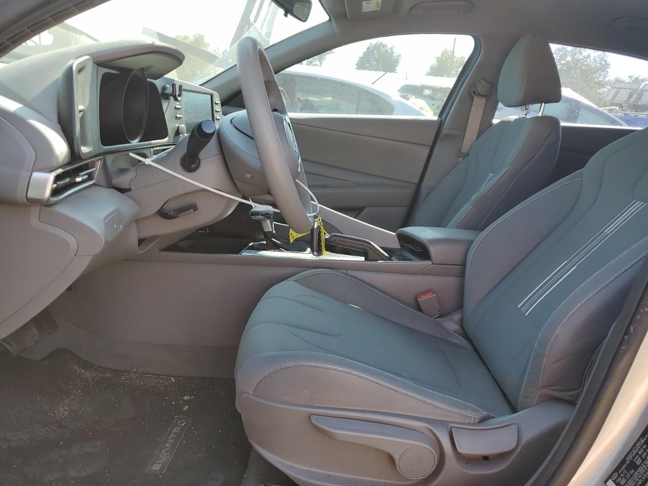 2022 Hyundai Elantra Sel - Фото 7