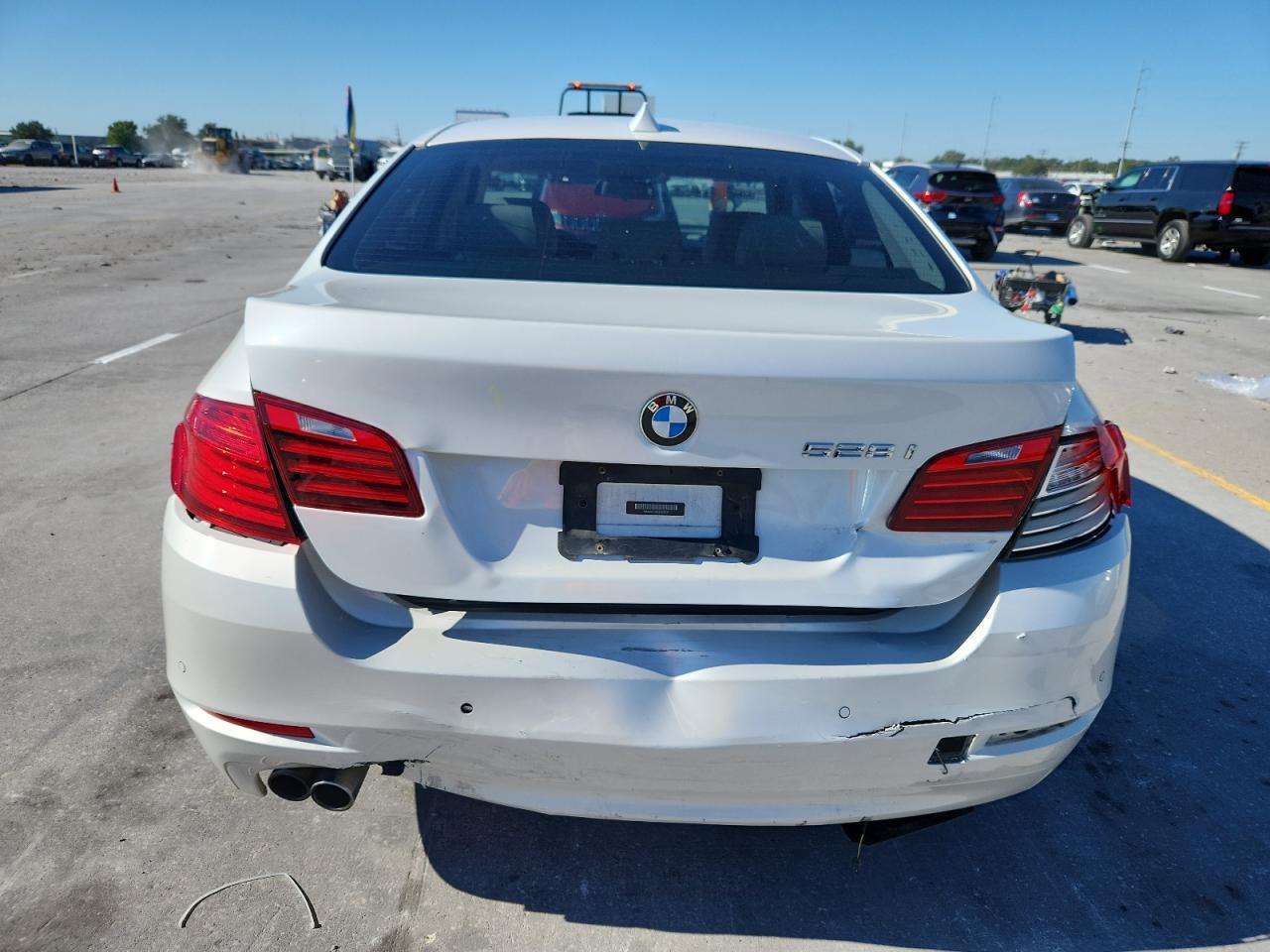 2016 BMW 528 I - Фото 6