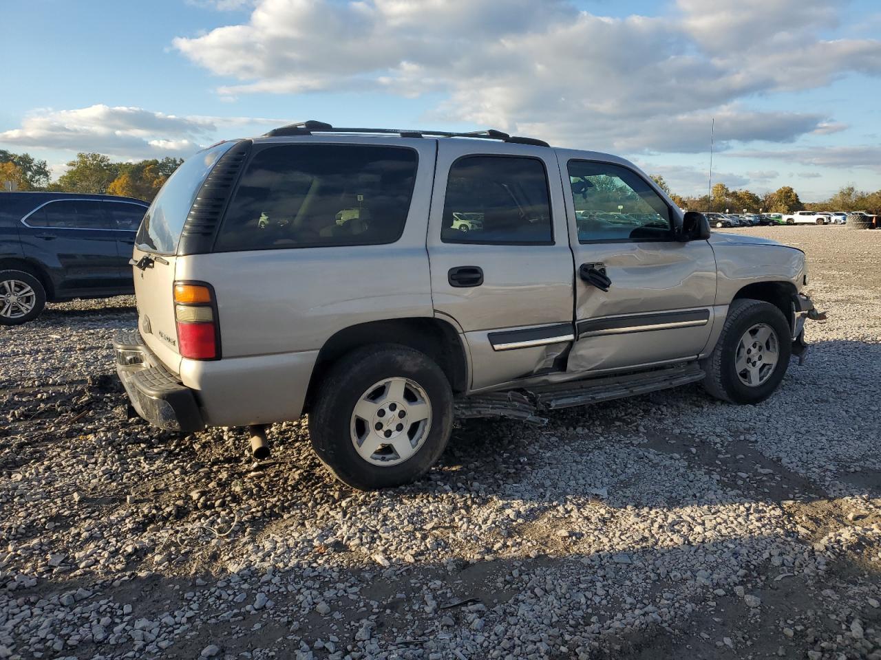 2004 Chevrolet Tahoe C1500 - Фото 3