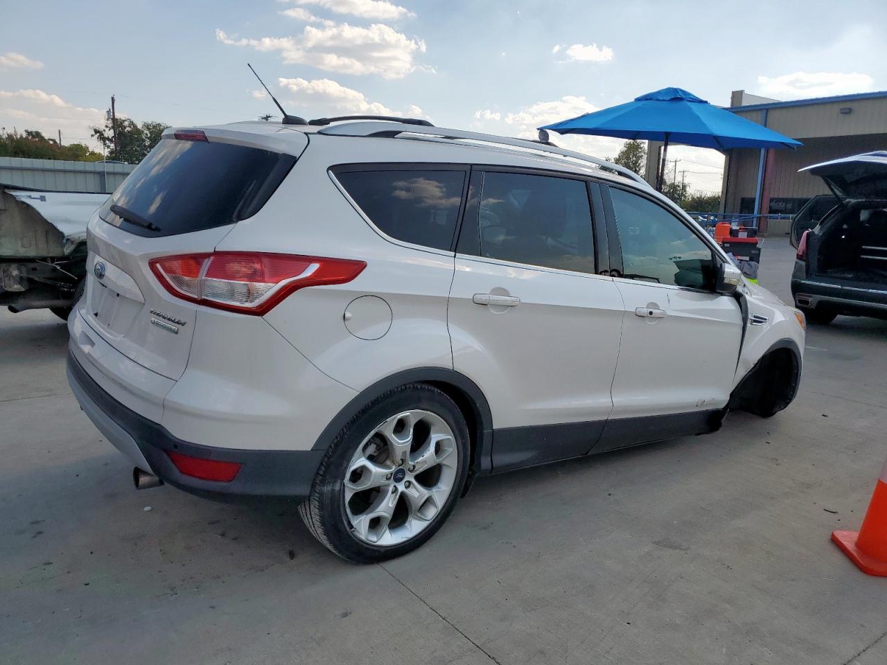 2013 Ford Escape Titanium - Фото 3
