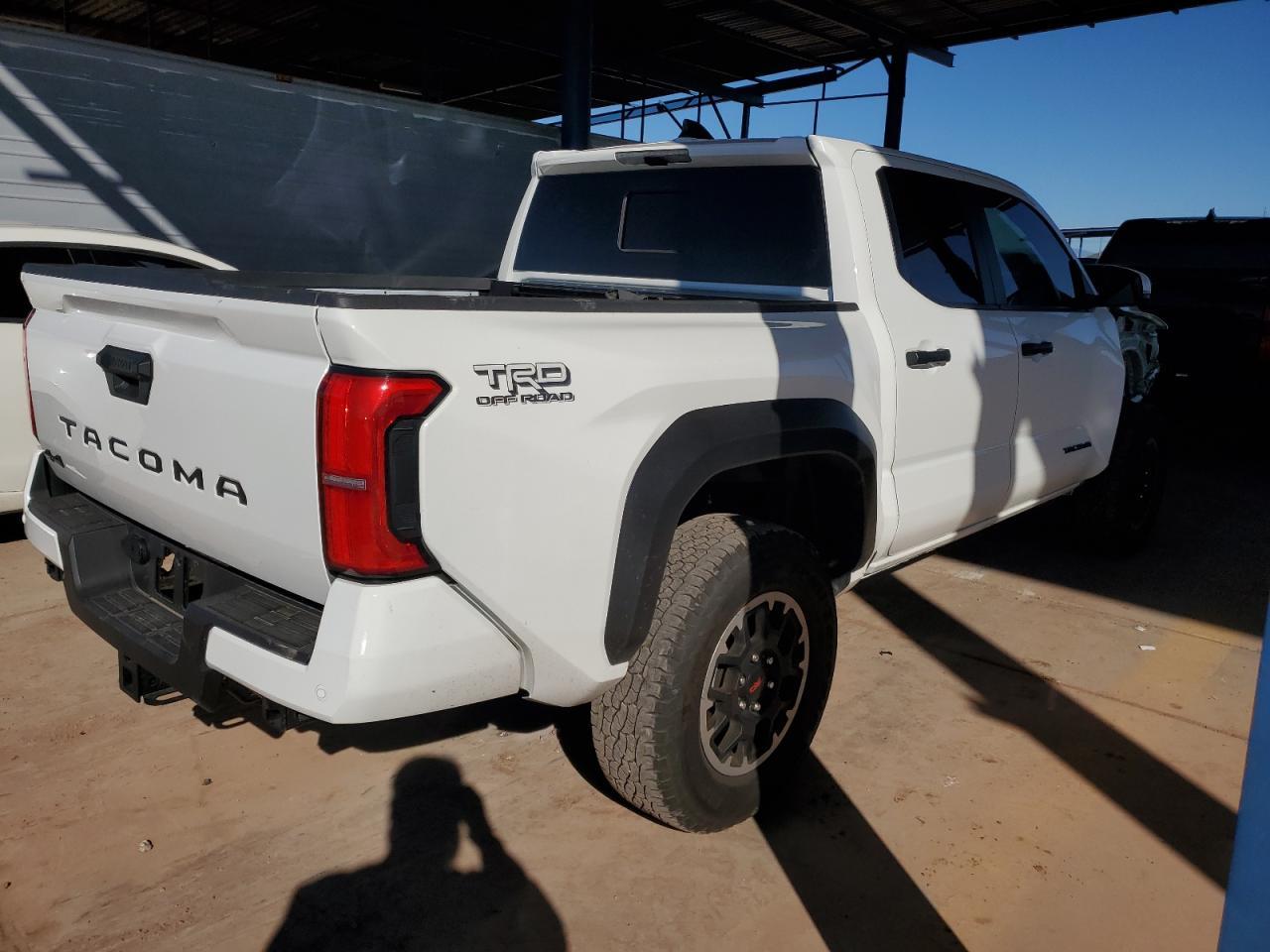 2025 Toyota Tacoma Double Cab - Image 3