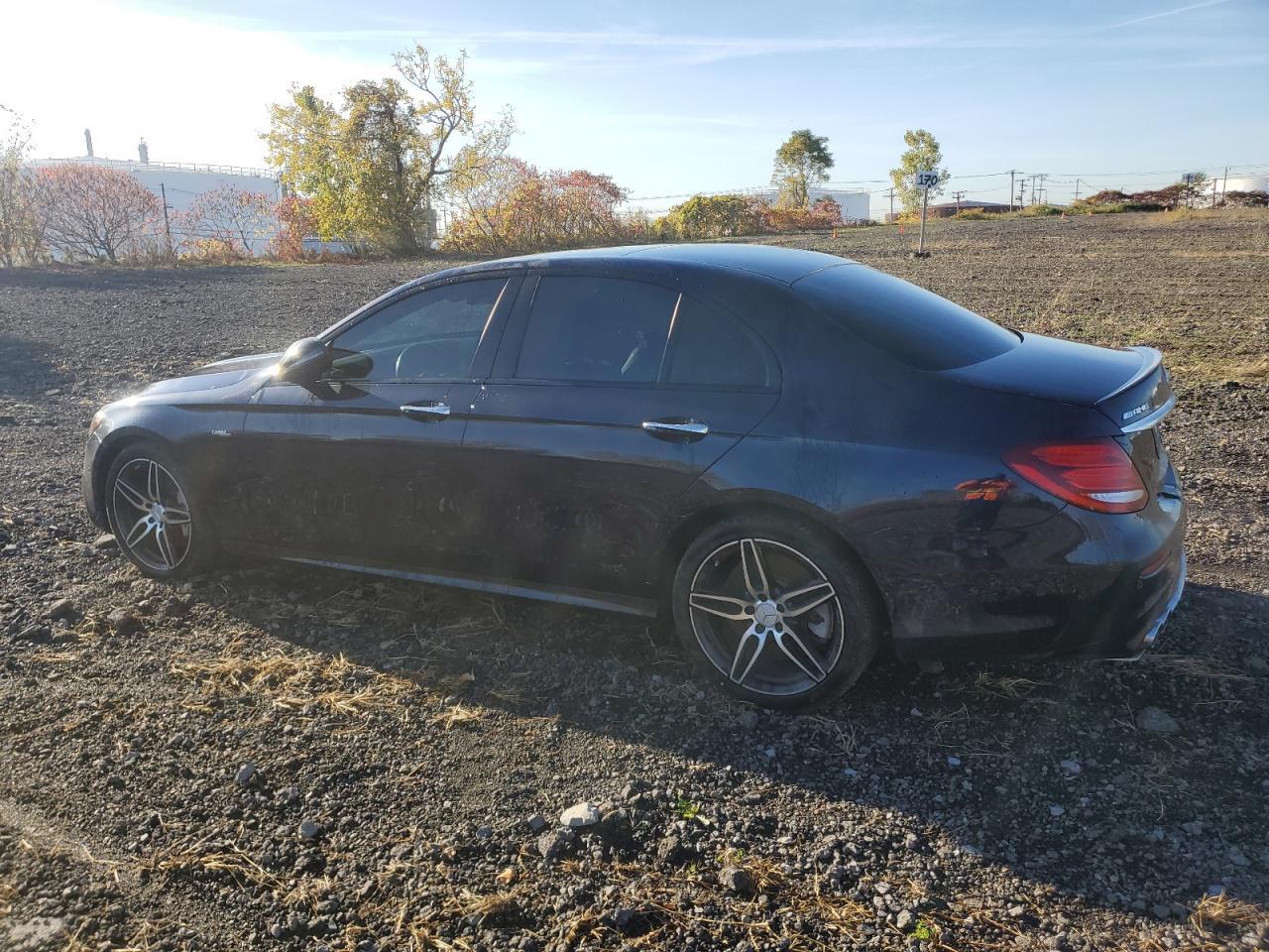 2019 Mercedes-Benz E Amg 53 4Matic - Image 2