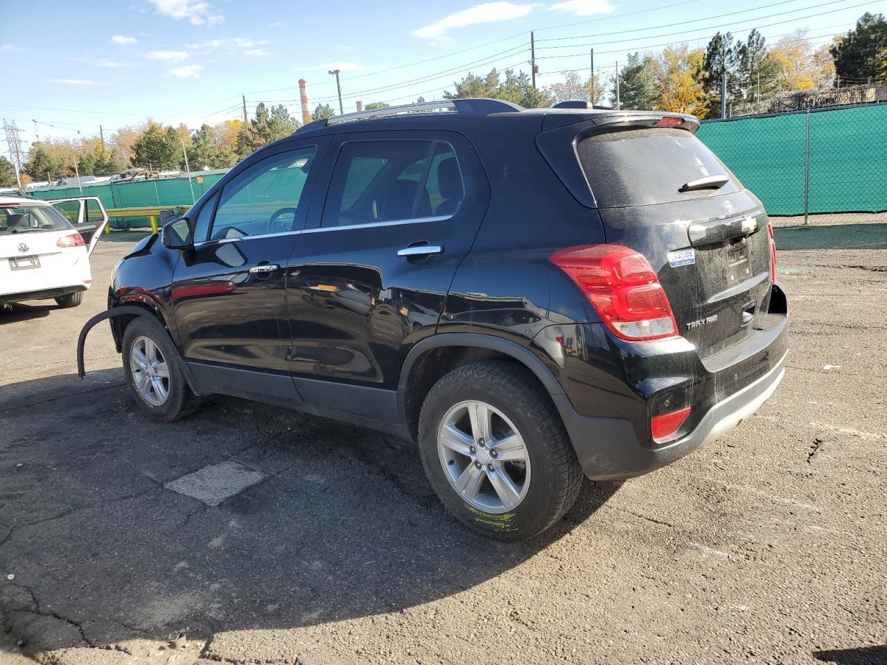 2020 Chevrolet Trax 1Lt - Фото 2